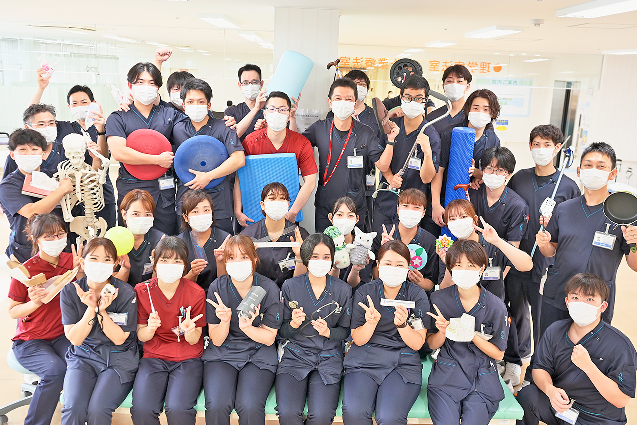 リハ科集合写真